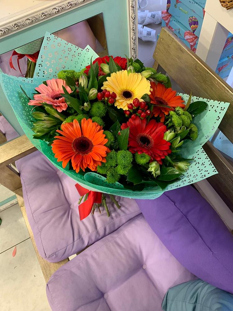 Букет цветов из: Герберы, Хризантемы и Альстромерии в Усть-Уде