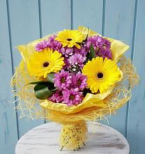 Букет цветов из:  Хризантемы и Герберы в Усть-Уде