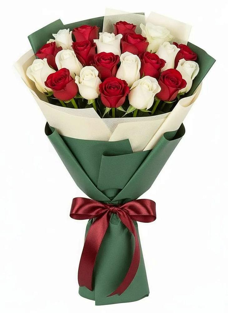 Букет Микс из красных и белых роз в Усть-Уде
