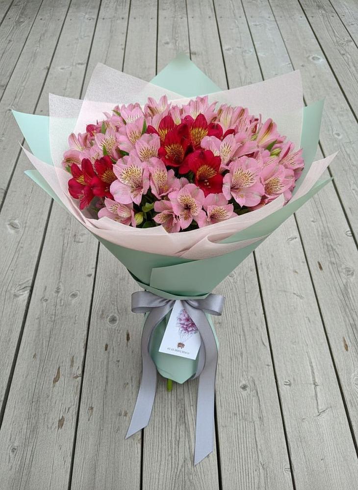 Букет цветов из: Альстромерии в Усть-Уде
