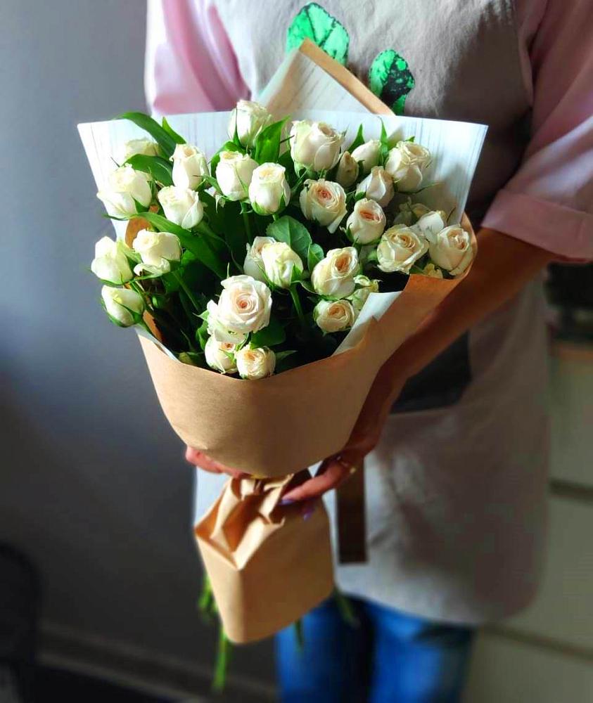 Букет цветов из: Розы в Усть-Уде