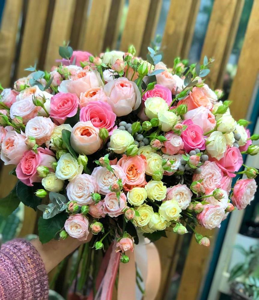 Букет цветов из: Розы в Усть-Уде