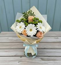 Букет цветов из:  Герберы, Розы и Хризантемы в Усть-Уде