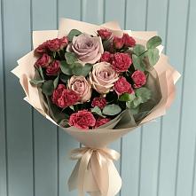 Букет цветов из:  Гвоздики и Розы в Усть-Уде