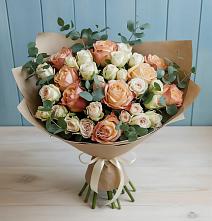 Букет цветов из:  Альстромерии и Розы #REPLACE_PRED# Усть-Уде